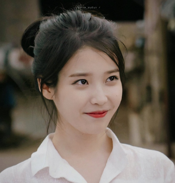 李知恩（IU아이유）